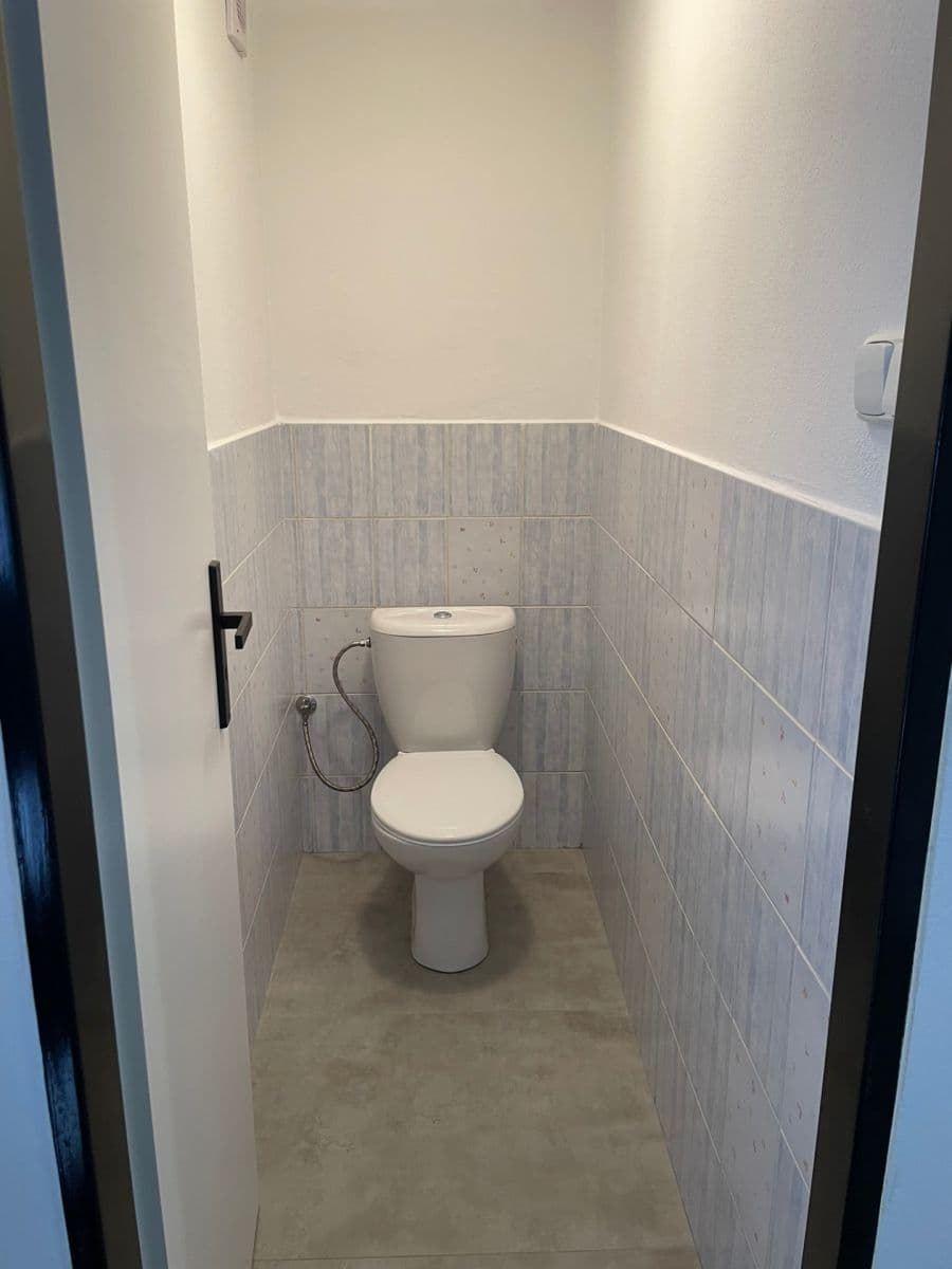 2 bedroom with open-plan kitchen flat to rent, 72 m², Za Nádražím, Písek, Jihočeský Region 2 bedroom with open-plan kitchen flat to rent, 72 m², Za Nádražím, Písek, Jihočeský Region