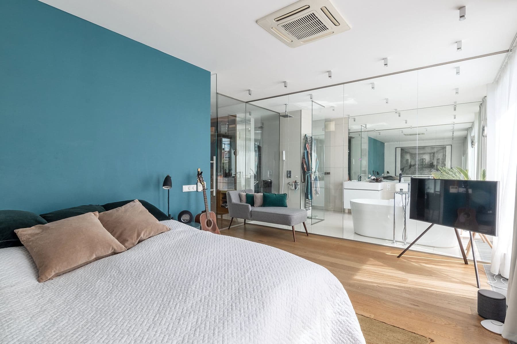 3 bedroom with open-plan kitchen flat to rent, 454 m², Laubova, Prague, Prague 3 bedroom with open-plan kitchen flat to rent, 454 m², Laubova, Prague, Prague