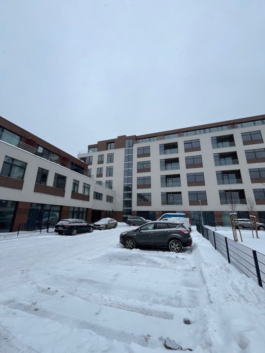 Studio flat to rent, 38 m², Malešická, Prague, Prague Studio flat to rent, 38 m², Malešická, Prague, Prague