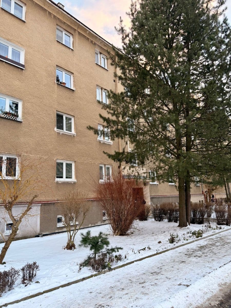 3 bedroom flat to rent, 56 m², Podkrušnohorská, Litvínov, Ústecký Region 3 bedroom flat to rent, 56 m², Podkrušnohorská, Litvínov, Ústecký Region