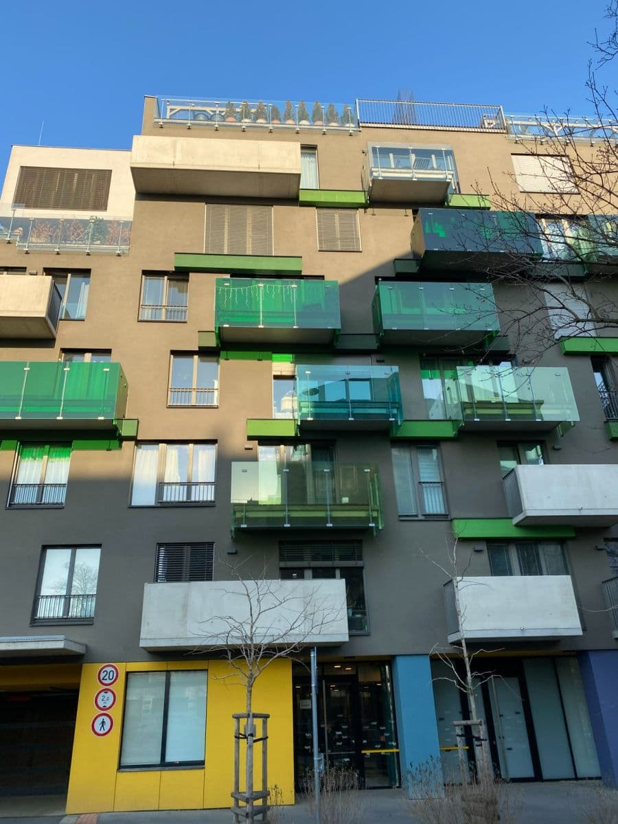 Studio flat to rent, 34 m², Altajská, Prague, Prague Studio flat to rent, 34 m², Altajská, Prague, Prague