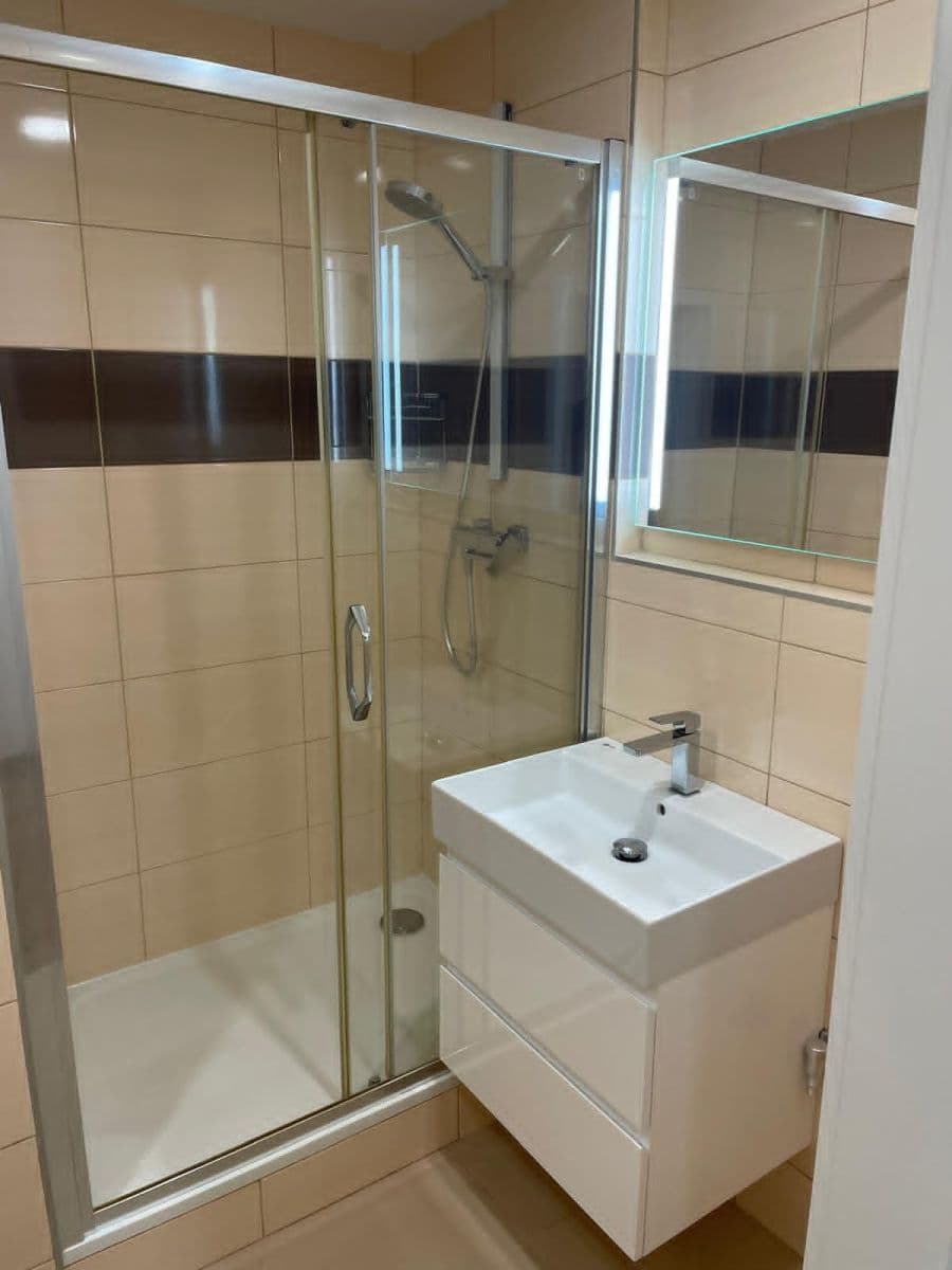 2 bedroom flat to rent, 43 m², Ciolkovského, Prague, Prague 2 bedroom flat to rent, 43 m², Ciolkovského, Prague, Prague