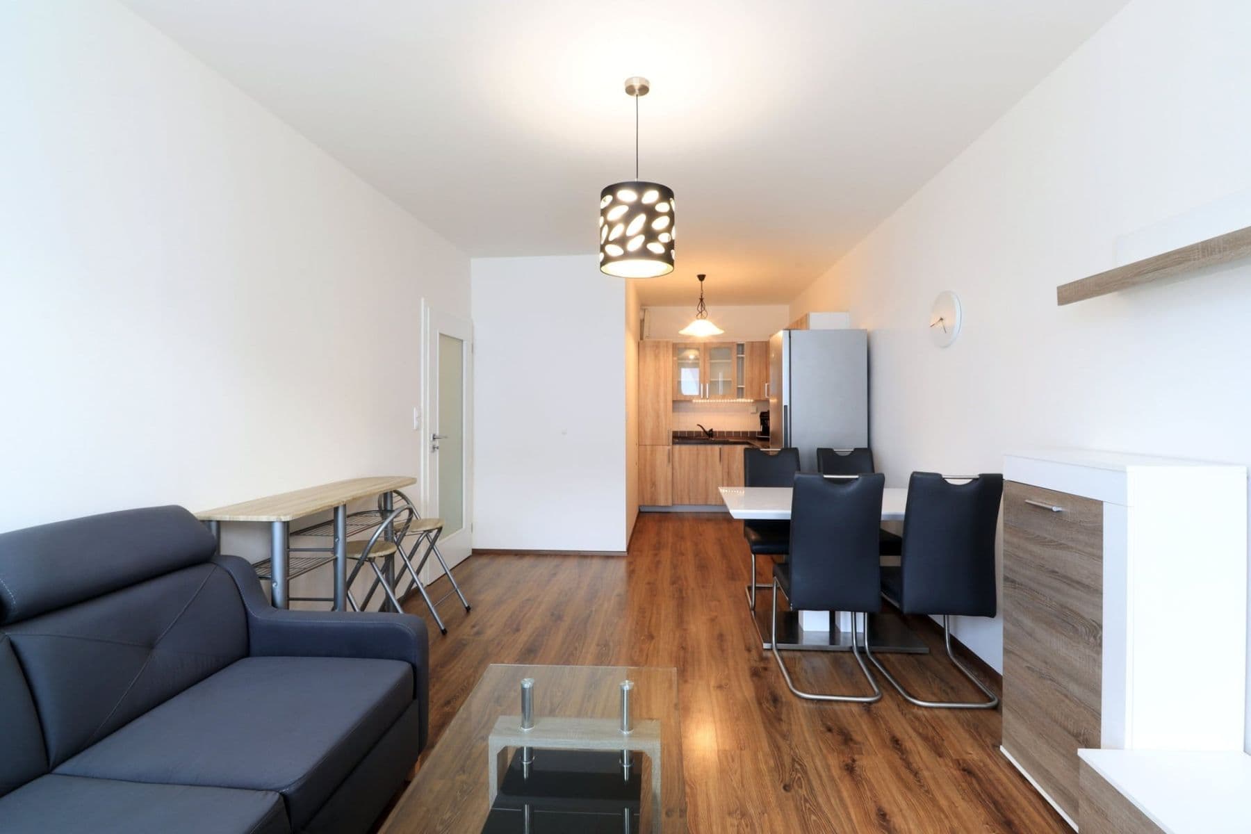 1 bedroom with open-plan kitchen flat to rent, 50 m², U Hostavického potoka, Prague, Prague 1 bedroom with open-plan kitchen flat to rent, 50 m², U Hostavického potoka, Prague, Prague