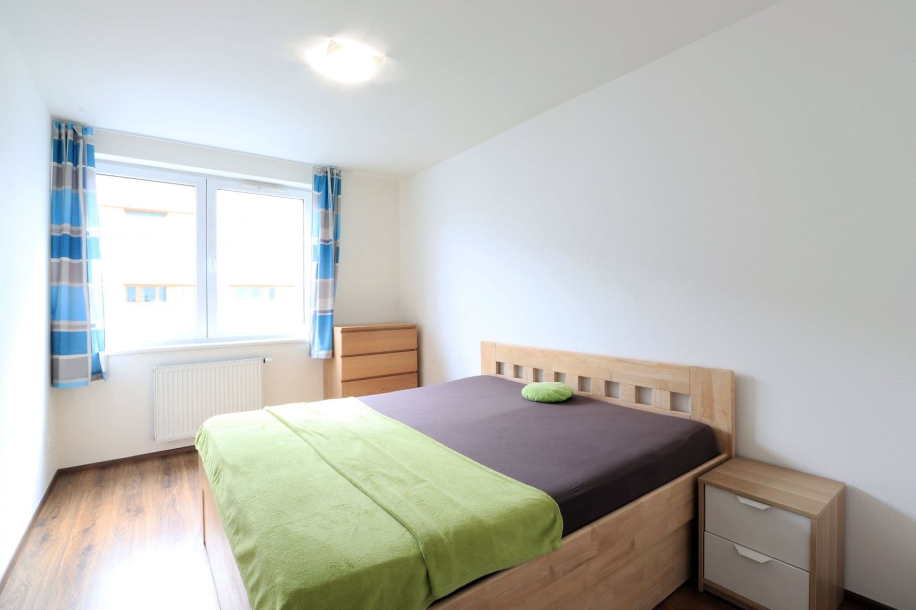 1 bedroom with open-plan kitchen flat to rent, 50 m², U Hostavického potoka, Prague, Prague 1 bedroom with open-plan kitchen flat to rent, 50 m², U Hostavického potoka, Prague, Prague