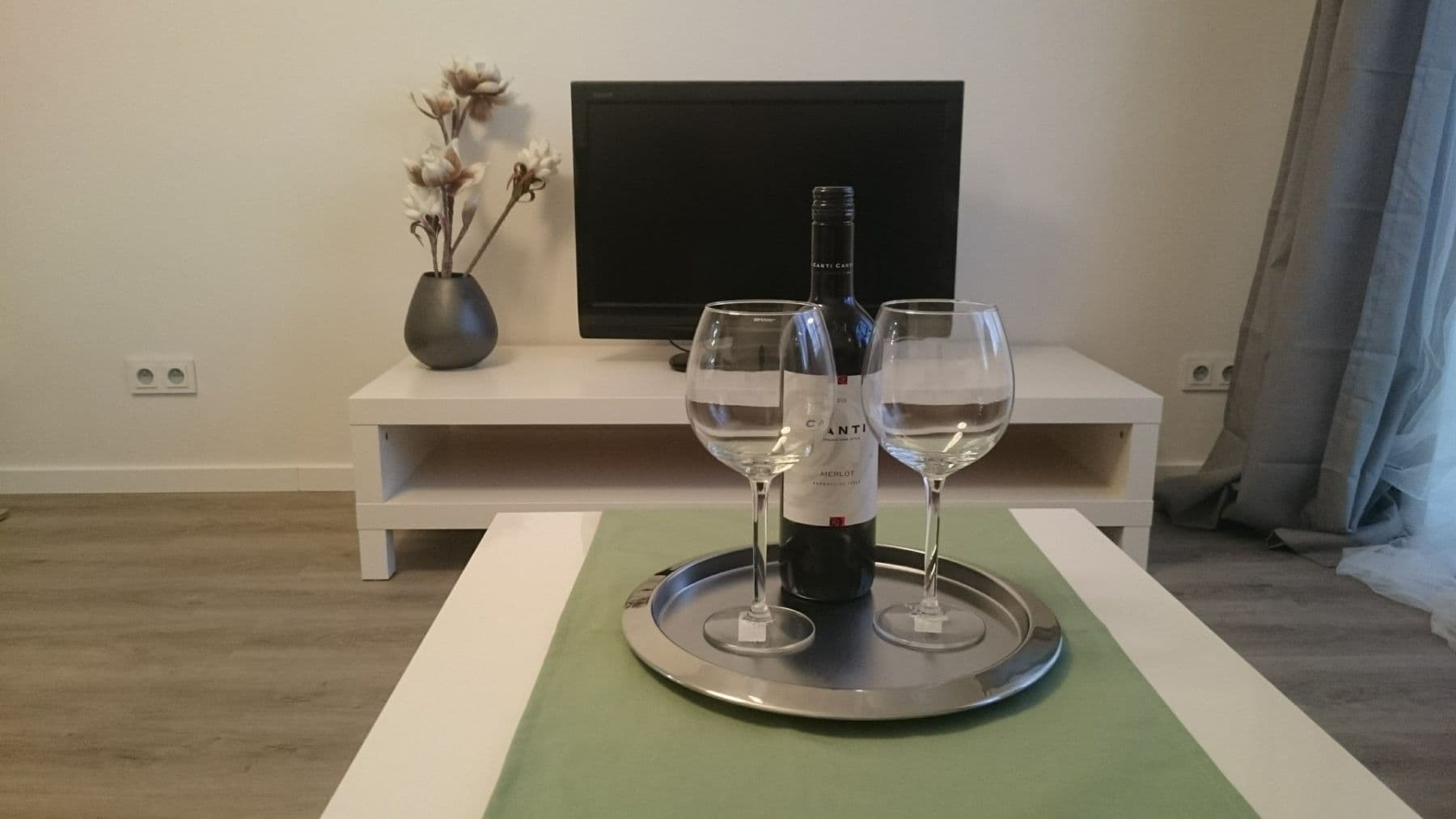 1 bedroom with open-plan kitchen flat to rent, 54 m², Pod Lipami, Prague, Prague 1 bedroom with open-plan kitchen flat to rent, 54 m², Pod Lipami, Prague, Prague