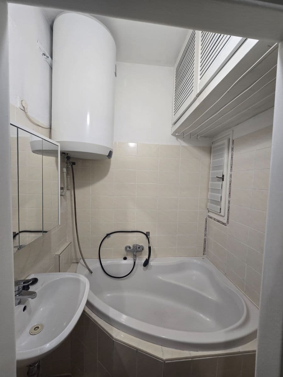 2 bedroom flat to rent, 41 m², Jana Želivského, Prague, Prague 2 bedroom flat to rent, 41 m², Jana Želivského, Prague, Prague