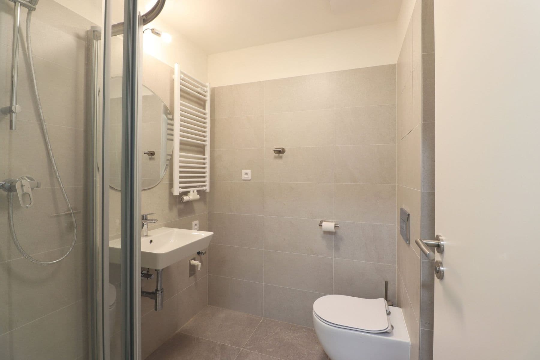 Studio flat to rent, 22 m², V Kněžívce, Tuchoměřice, Středočeský Region Studio flat to rent, 22 m², V Kněžívce, Tuchoměřice, Středočeský Region