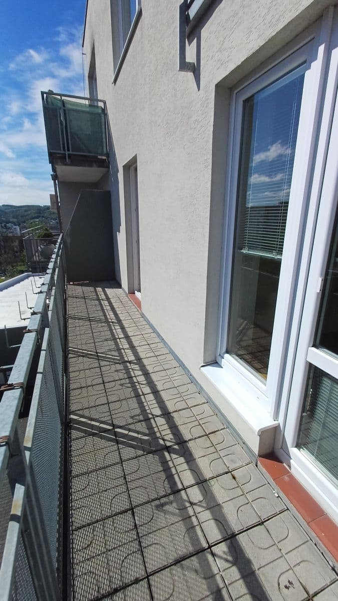 1 bedroom with open-plan kitchen flat to rent, 60 m², Na Honech I, Zlín, Zlínský Region 1 bedroom with open-plan kitchen flat to rent, 60 m², Na Honech I, Zlín, Zlínský Region