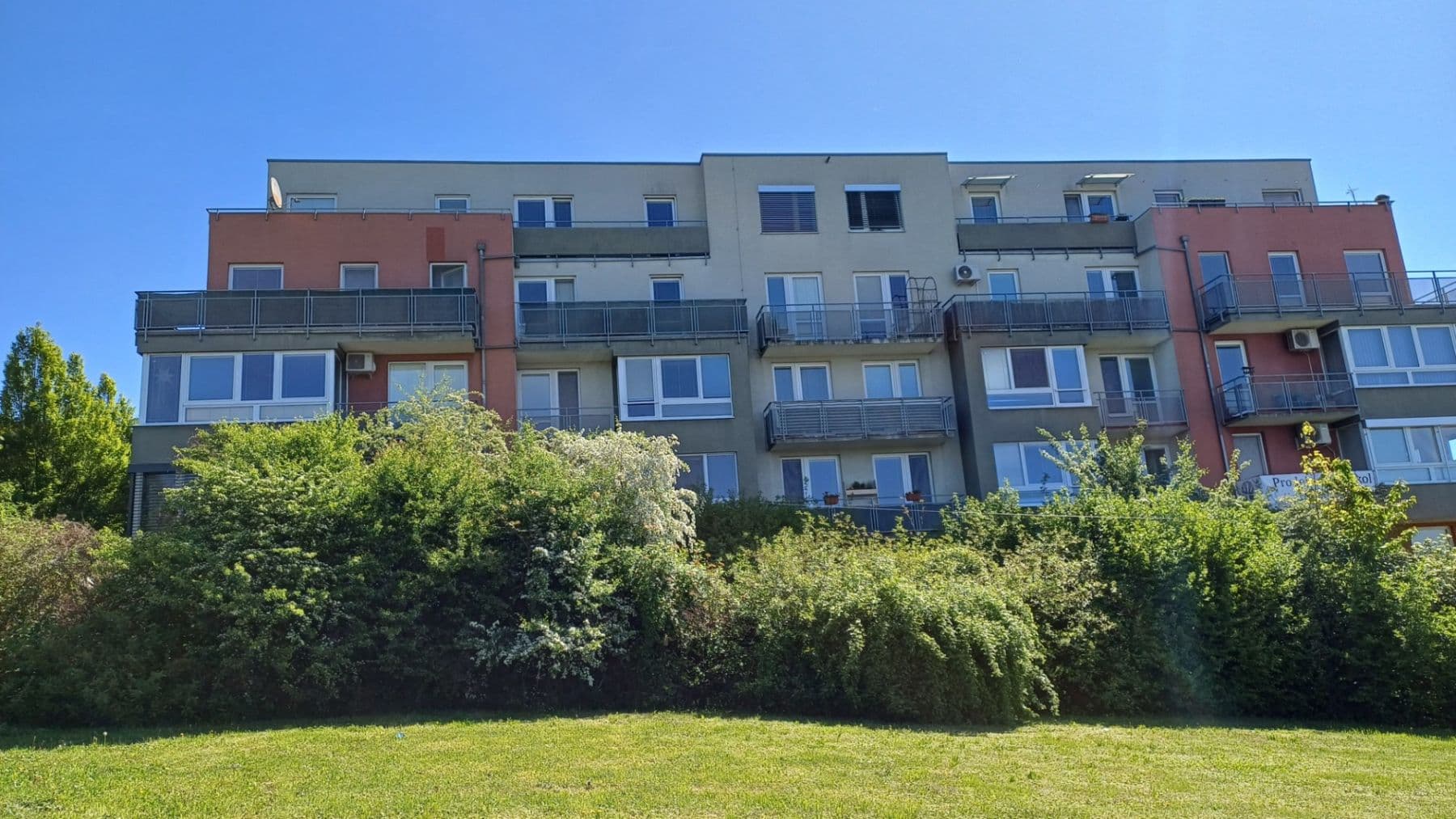 1 bedroom with open-plan kitchen flat to rent, 60 m², Na Honech I, Zlín, Zlínský Region 1 bedroom with open-plan kitchen flat to rent, 60 m², Na Honech I, Zlín, Zlínský Region