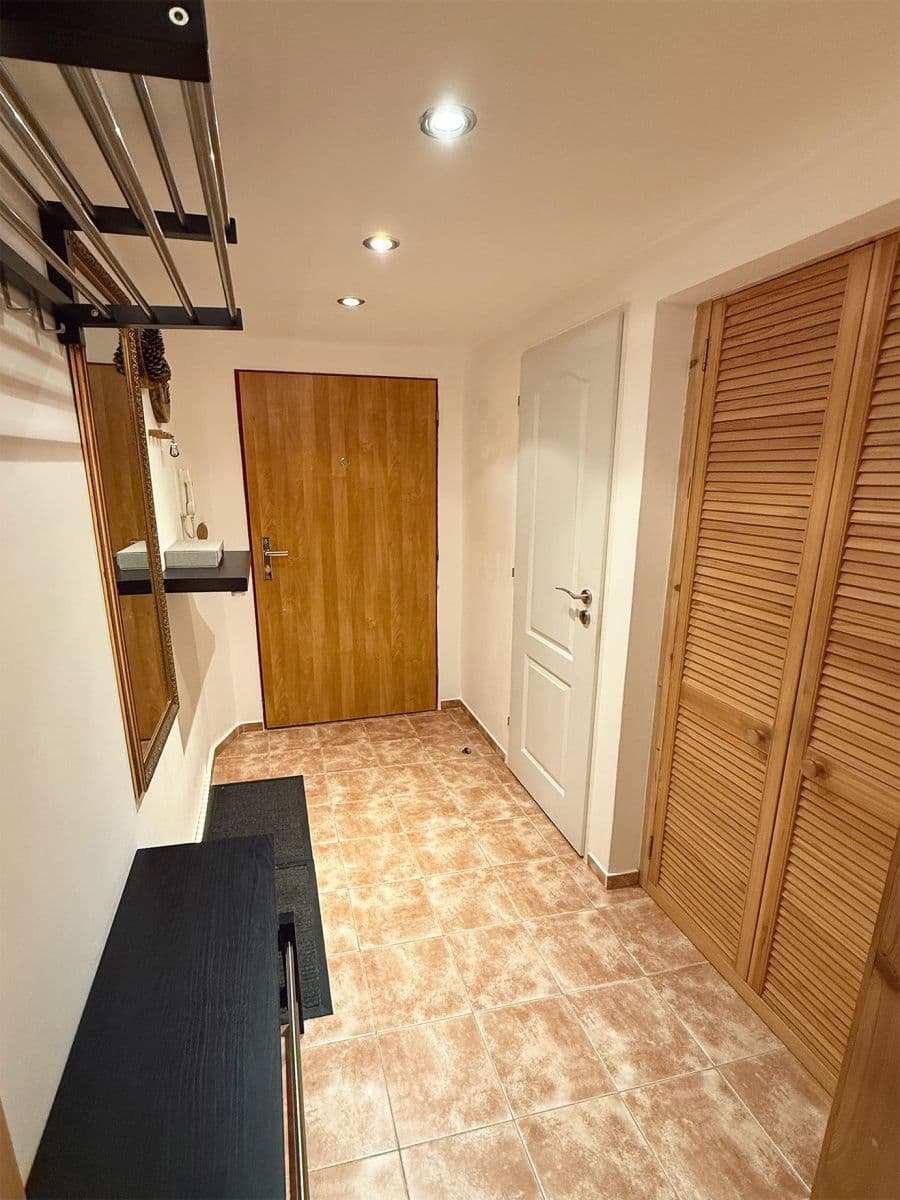 1 bedroom flat to rent, 37 m², Na Maninách, Prague, Prague 1 bedroom flat to rent, 37 m², Na Maninách, Prague, Prague