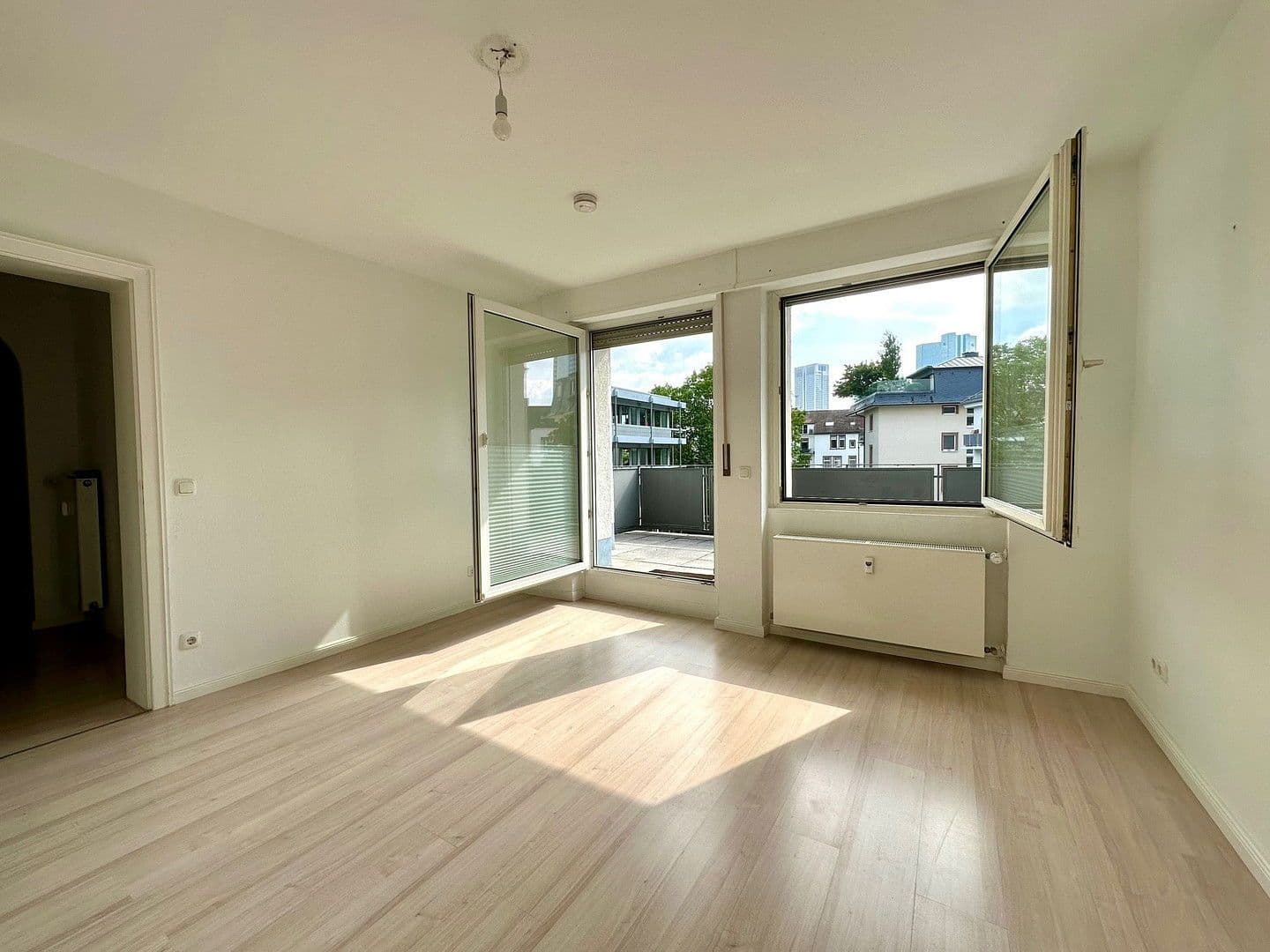 3 bedroom flat to rent, 100 m², Frankfurt am Main, Hesse 3 bedroom flat to rent, 100 m², Frankfurt am Main, Hesse