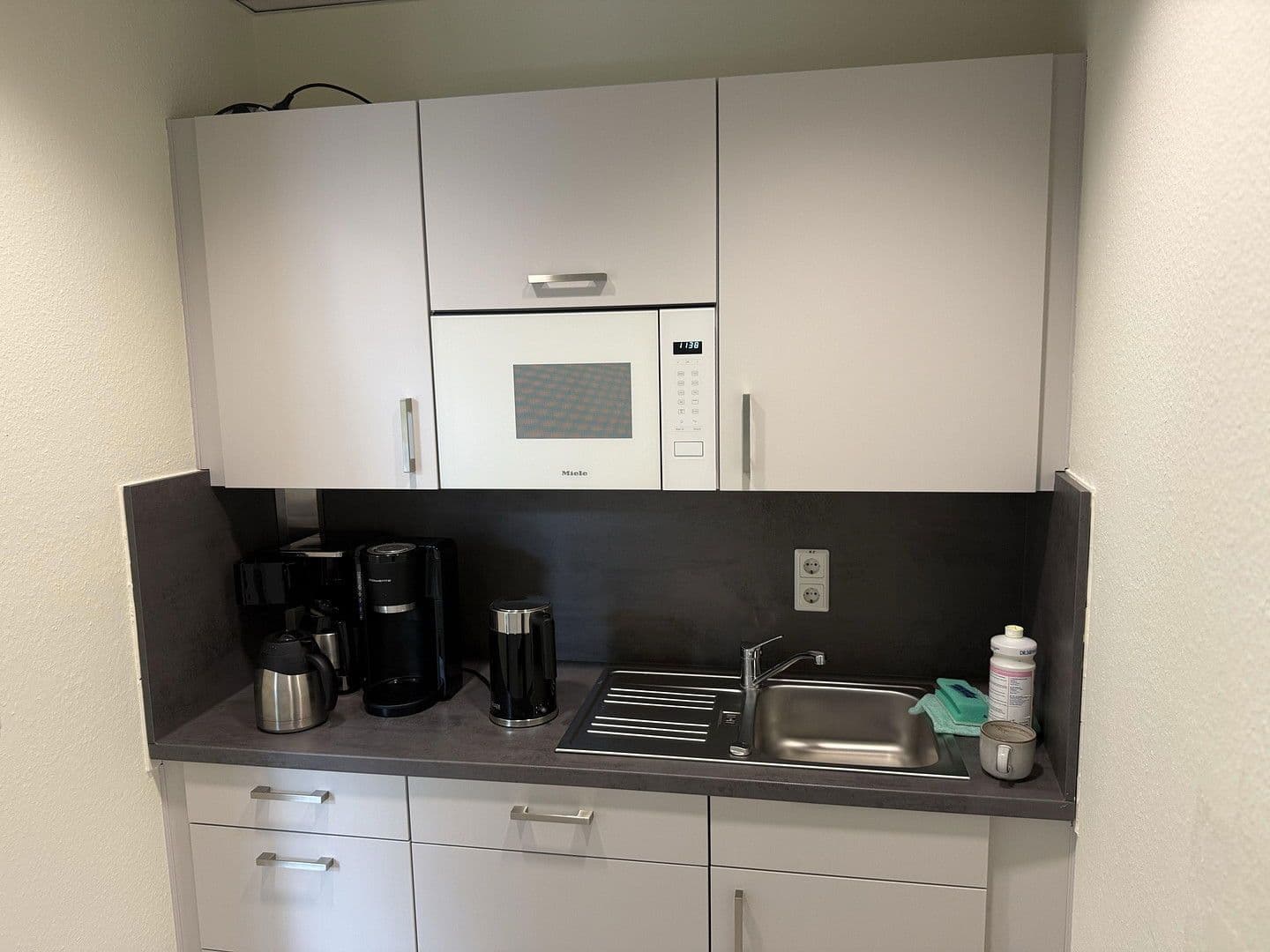 office to rent, 210 m², Lübecker Straße 25-27, Schwerin - Altstadt, Mecklenburg-Vorpommern office to rent, 210 m², Lübecker Straße 25-27, Schwerin - Altstadt, Mecklenburg-Vorpommern