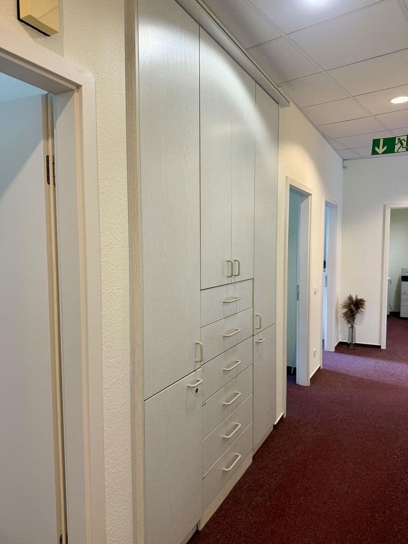 office to rent, 210 m², Lübecker Straße 25-27, Schwerin - Altstadt, Mecklenburg-Vorpommern office to rent, 210 m², Lübecker Straße 25-27, Schwerin - Altstadt, Mecklenburg-Vorpommern