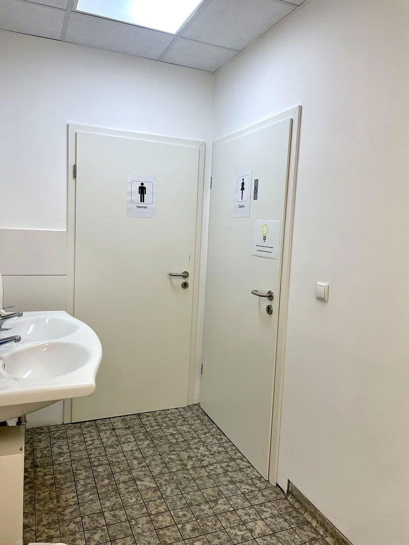 office to rent, 250 m², Sophienblatt 82-86, Kiel, Schleswig-Holstein office to rent, 250 m², Sophienblatt 82-86, Kiel, Schleswig-Holstein