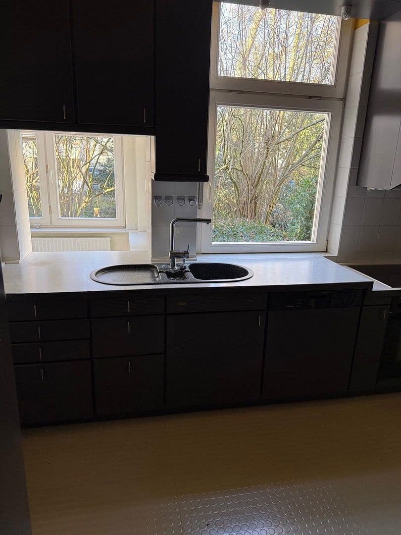 7 bedroom flat to rent, 220 m², Oldenburg (Oldenburg), Lower Saxony 7 bedroom flat to rent, 220 m², Oldenburg (Oldenburg), Lower Saxony