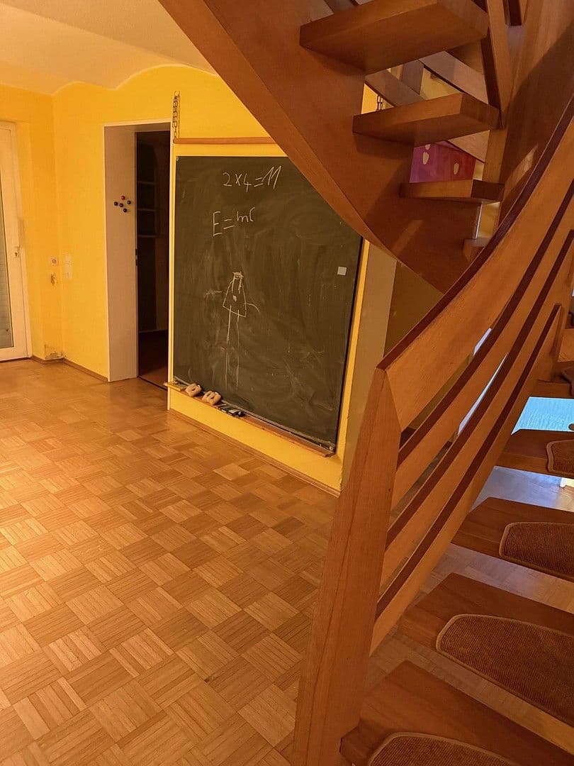 7 bedroom flat to rent, 220 m², Oldenburg (Oldenburg), Lower Saxony 7 bedroom flat to rent, 220 m², Oldenburg (Oldenburg), Lower Saxony