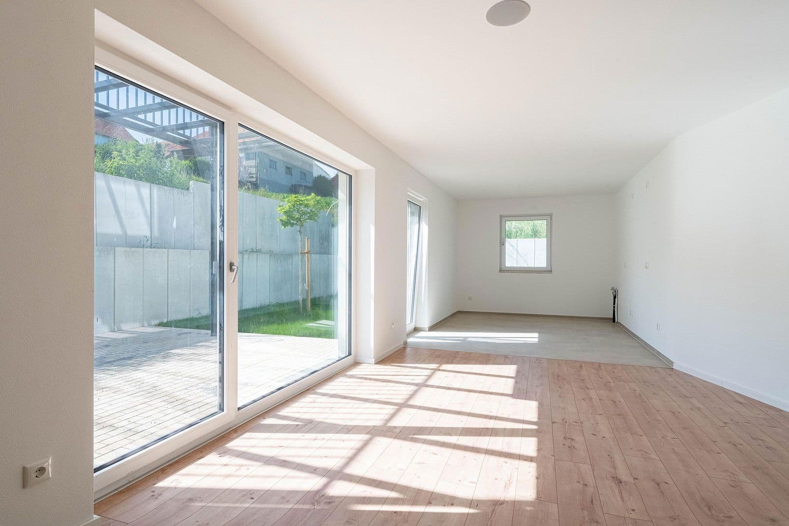 2 bedroom flat to rent, 91 m², Fichtelgebirgstraße 6, Sinzing, Bavaria 2 bedroom flat to rent, 91 m², Fichtelgebirgstraße 6, Sinzing, Bavaria