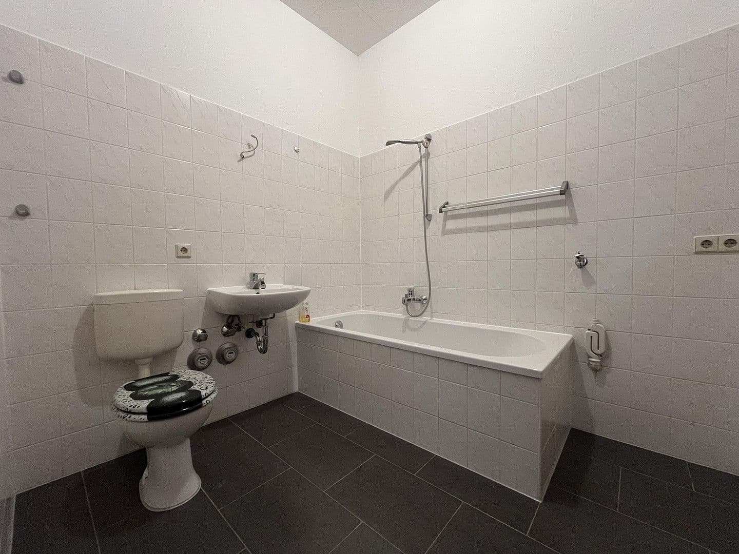 2 bedroom flat to rent, 43 m², Casparistraße 4, Chemnitz, Saxony 2 bedroom flat to rent, 43 m², Casparistraße 4, Chemnitz, Saxony