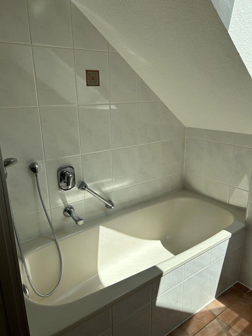 2 bedroom flat to rent, 70 m², Niedernhausen, Hesse 2 bedroom flat to rent, 70 m², Niedernhausen, Hesse