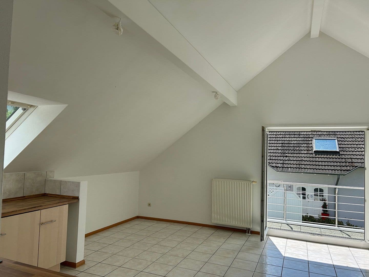 2 bedroom flat to rent, 70 m², Niedernhausen, Hesse 2 bedroom flat to rent, 70 m², Niedernhausen, Hesse