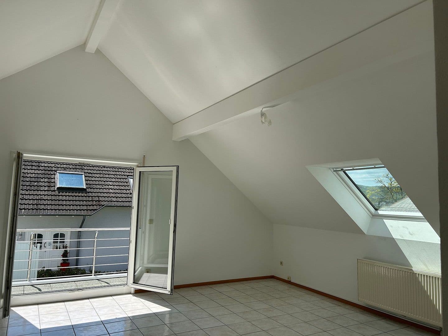 2 bedroom flat to rent, 70 m², Niedernhausen, Hesse 2 bedroom flat to rent, 70 m², Niedernhausen, Hesse