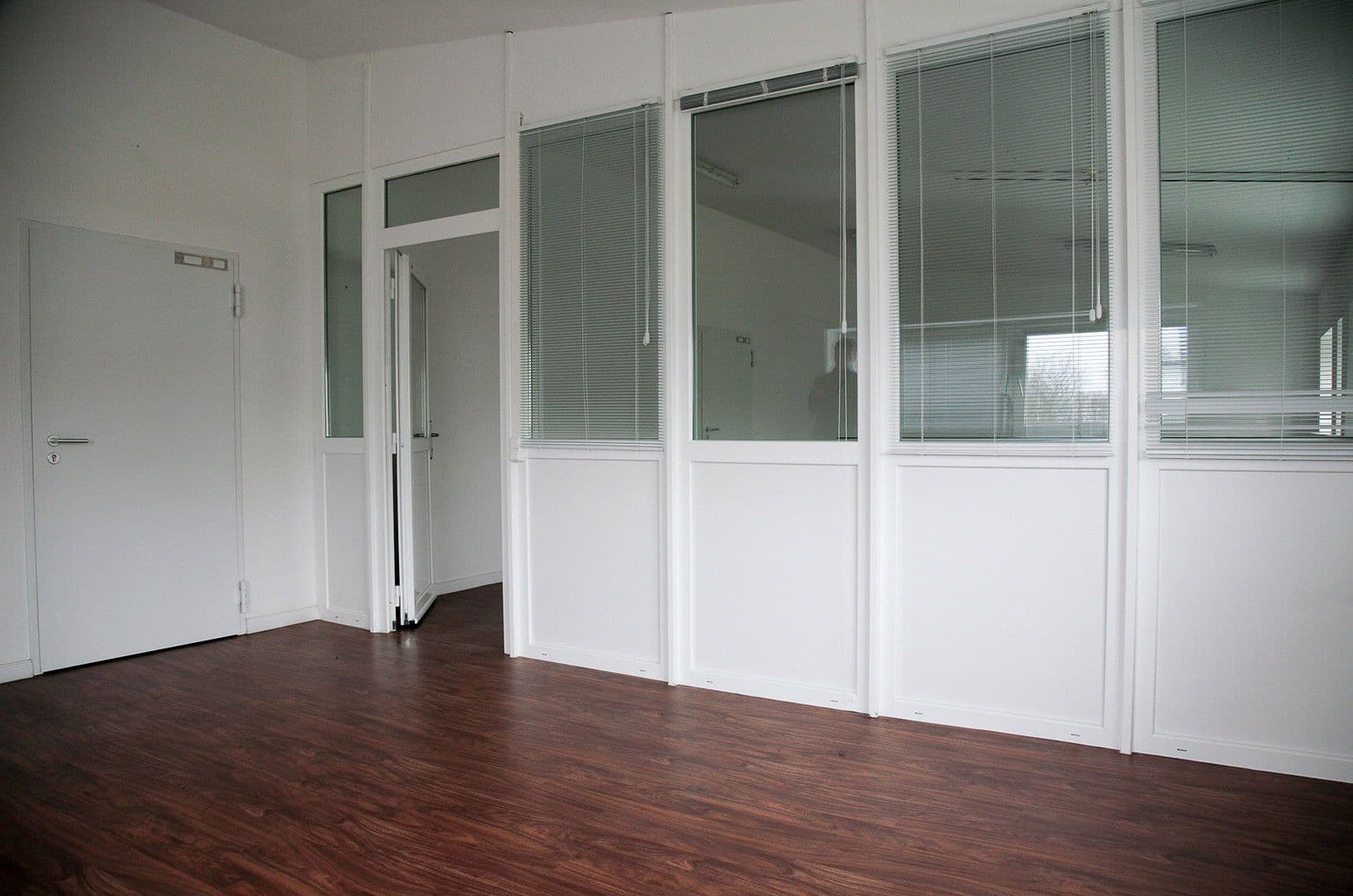 office to rent, 120 m², Tegelbarg 25, Bad Bramstedt, Schleswig-Holstein office to rent, 120 m², Tegelbarg 25, Bad Bramstedt, Schleswig-Holstein