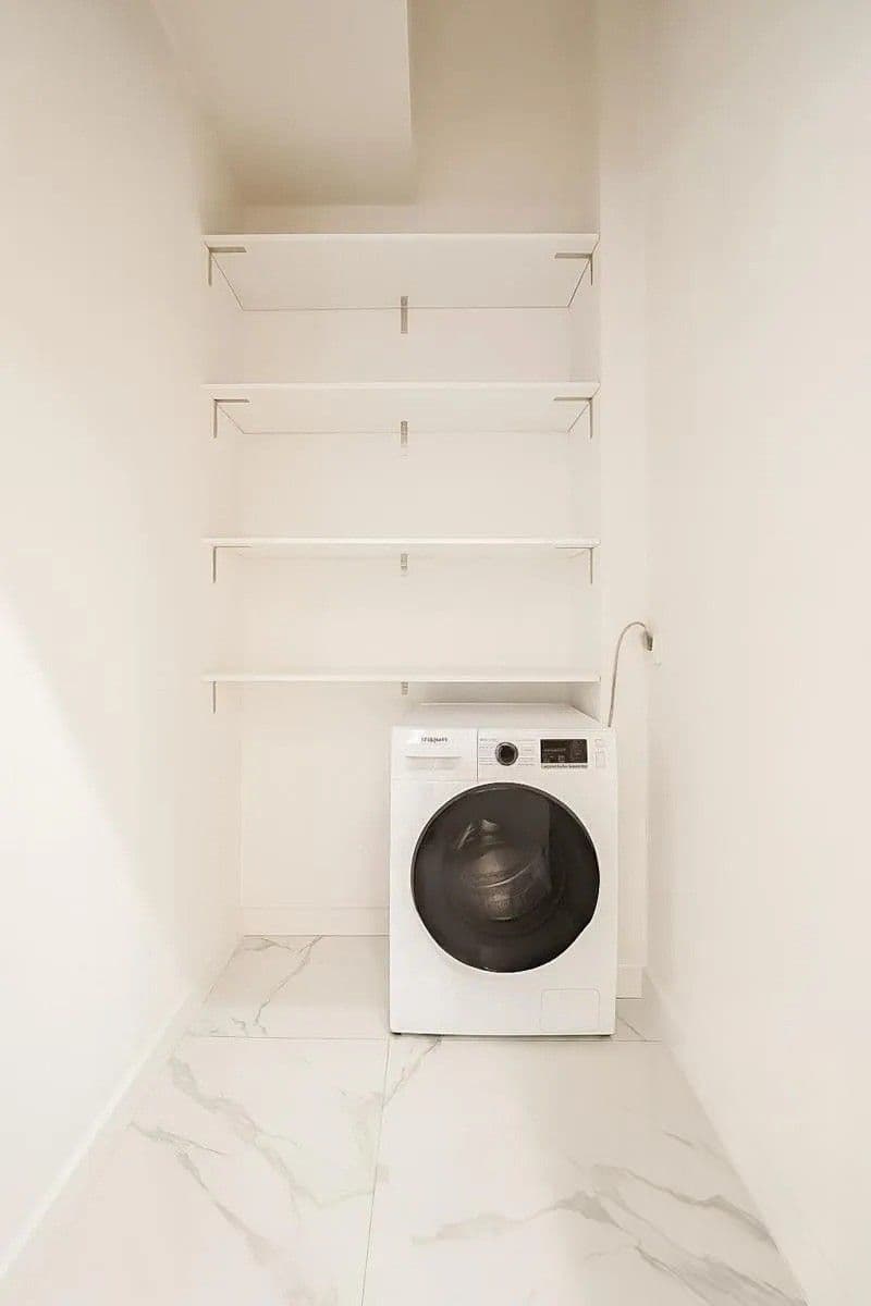 1 bedroom with open-plan kitchen flat to rent, 67 m², Peckova, Prague, Prague 1 bedroom with open-plan kitchen flat to rent, 67 m², Peckova, Prague, Prague