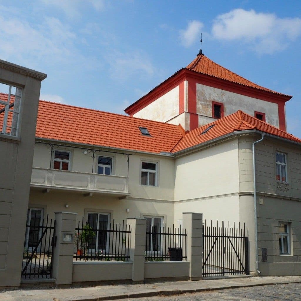 1 bedroom flat to rent, 57 m², Mariánské náměstí, Brandýs nad Labem-Stará Boleslav, Středočeský Region 1 bedroom flat to rent, 57 m², Mariánské náměstí, Brandýs nad Labem-Stará Boleslav, Středočeský Region