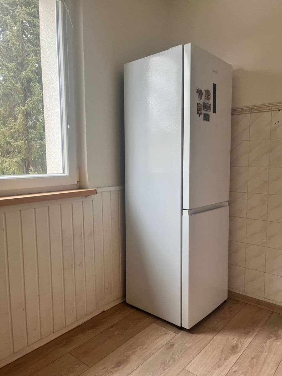 2 bedroom flat to rent, 57 m², Bratří Čapků, Valašské Meziříčí, Zlínský Region 2 bedroom flat to rent, 57 m², Bratří Čapků, Valašské Meziříčí, Zlínský Region