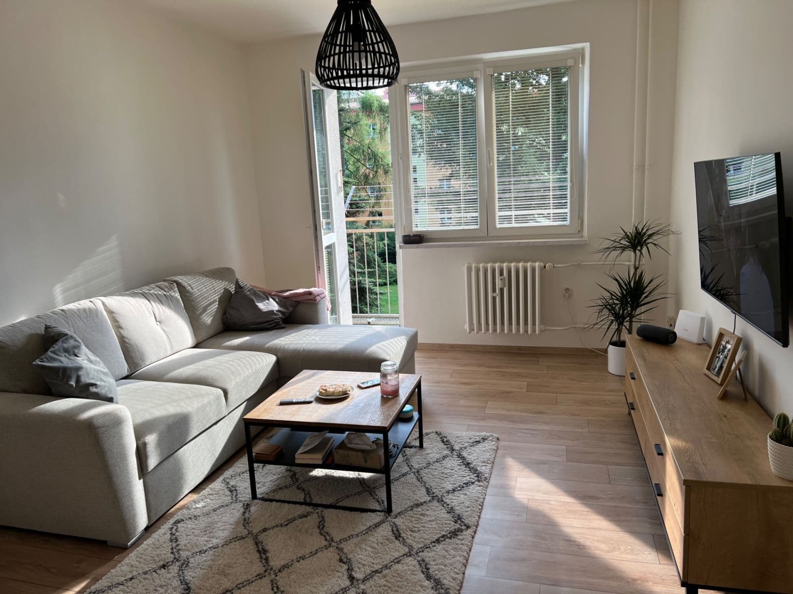 2 bedroom flat to rent, 57 m², Bratří Čapků, Valašské Meziříčí, Zlínský Region 2 bedroom flat to rent, 57 m², Bratří Čapků, Valašské Meziříčí, Zlínský Region