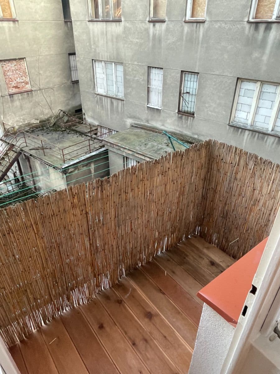 1 bedroom with open-plan kitchen flat to rent, 45 m², Na Slupi, Prague, Prague 1 bedroom with open-plan kitchen flat to rent, 45 m², Na Slupi, Prague, Prague