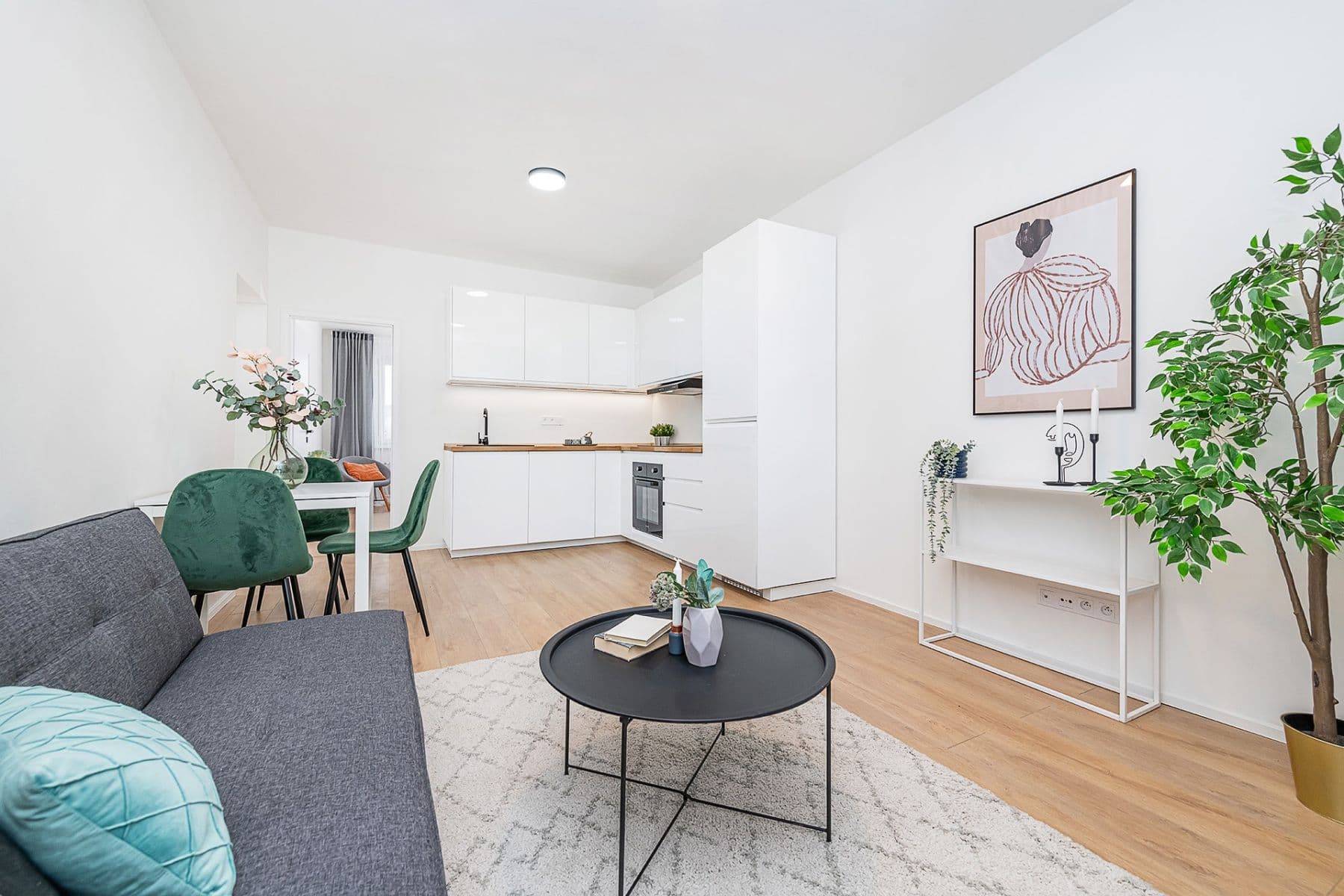 2 bedroom with open-plan kitchen flat for sale, 57 m², Počernická, Prague, Prague 2 bedroom with open-plan kitchen flat for sale, 57 m², Počernická, Prague, Prague