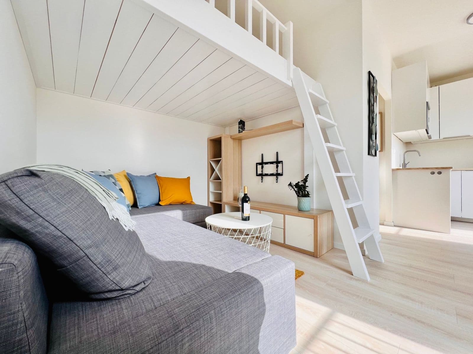 Studio flat to rent, 27 m², Poděbradská, Prague, Prague Studio flat to rent, 27 m², Poděbradská, Prague, Prague