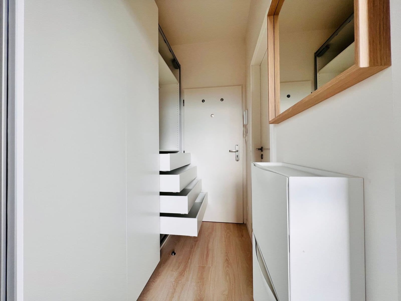 Studio flat to rent, 27 m², Poděbradská, Prague, Prague Studio flat to rent, 27 m², Poděbradská, Prague, Prague