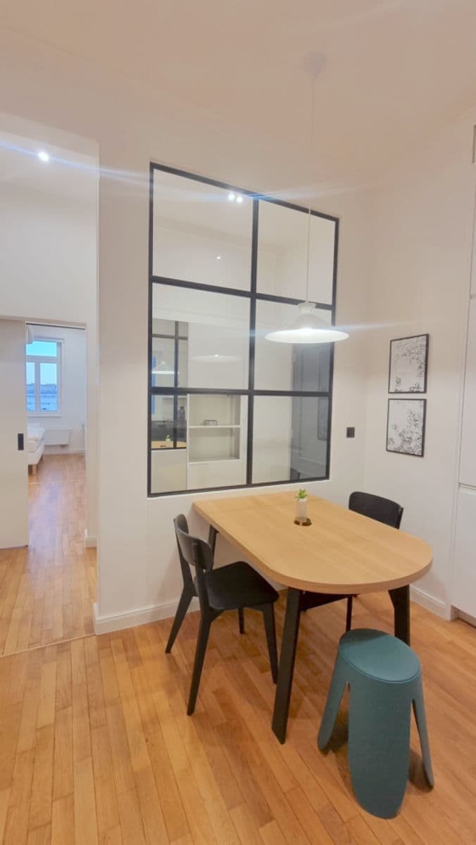 1 bedroom with open-plan kitchen flat to rent, 42 m², Bořivojova, Prague, Prague 1 bedroom with open-plan kitchen flat to rent, 42 m², Bořivojova, Prague, Prague