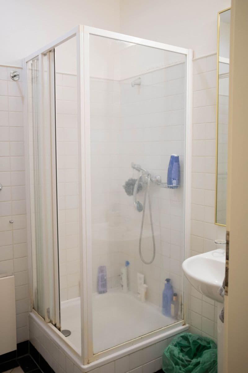 3 bedroom flat to rent, 26 m², Janáčkovo nábřeží, Prague, Prague 3 bedroom flat to rent, 26 m², Janáčkovo nábřeží, Prague, Prague