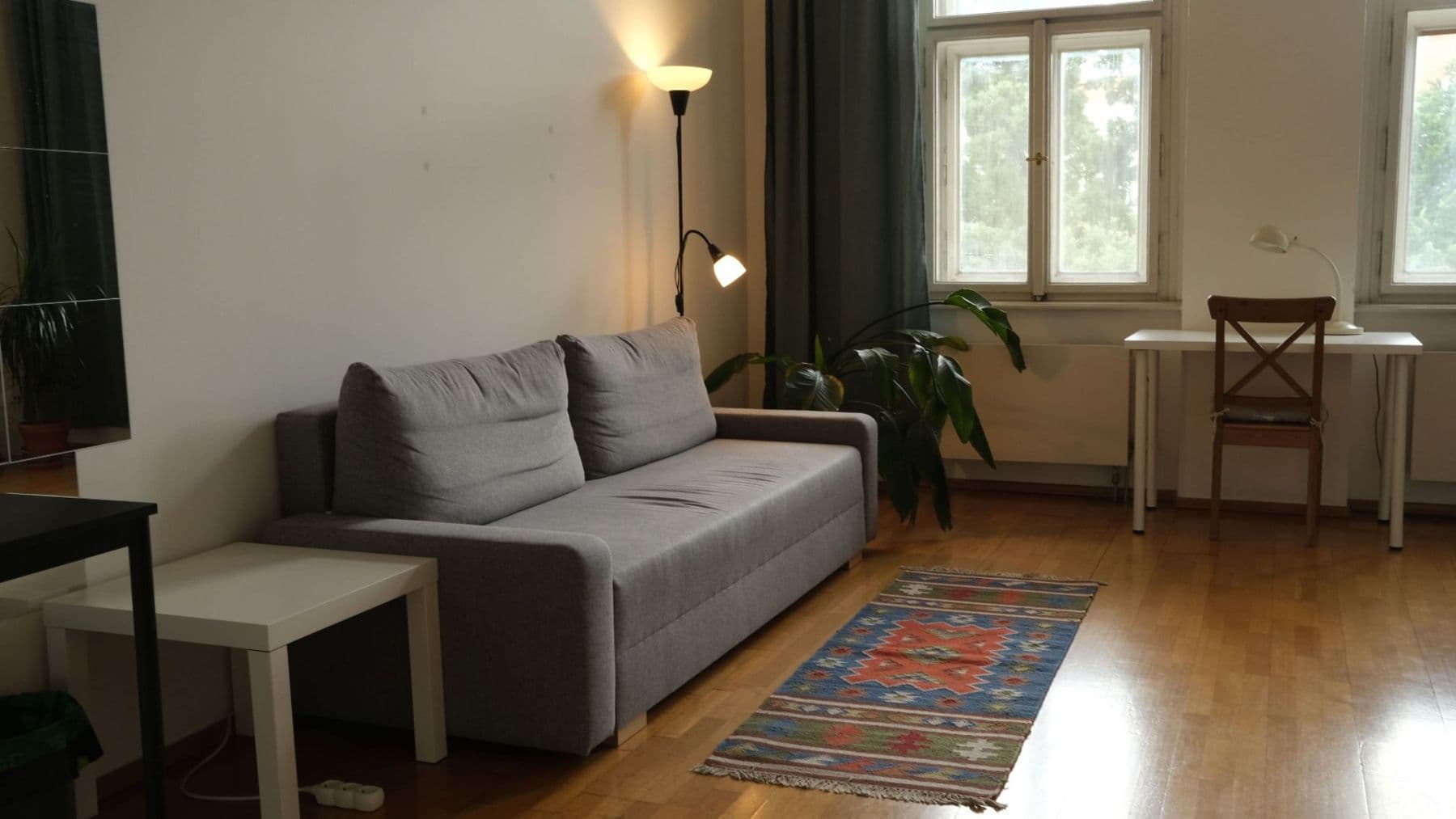 3 bedroom flat to rent, 26 m², Janáčkovo nábřeží, Prague, Prague 3 bedroom flat to rent, 26 m², Janáčkovo nábřeží, Prague, Prague