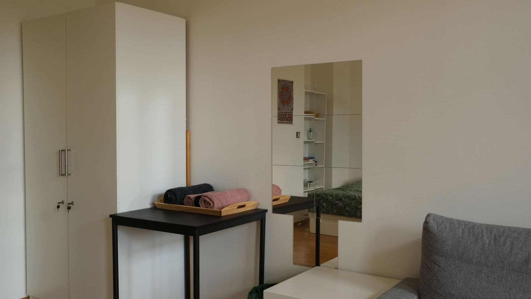 3 bedroom flat to rent, 26 m², Janáčkovo nábřeží, Prague, Prague 3 bedroom flat to rent, 26 m², Janáčkovo nábřeží, Prague, Prague