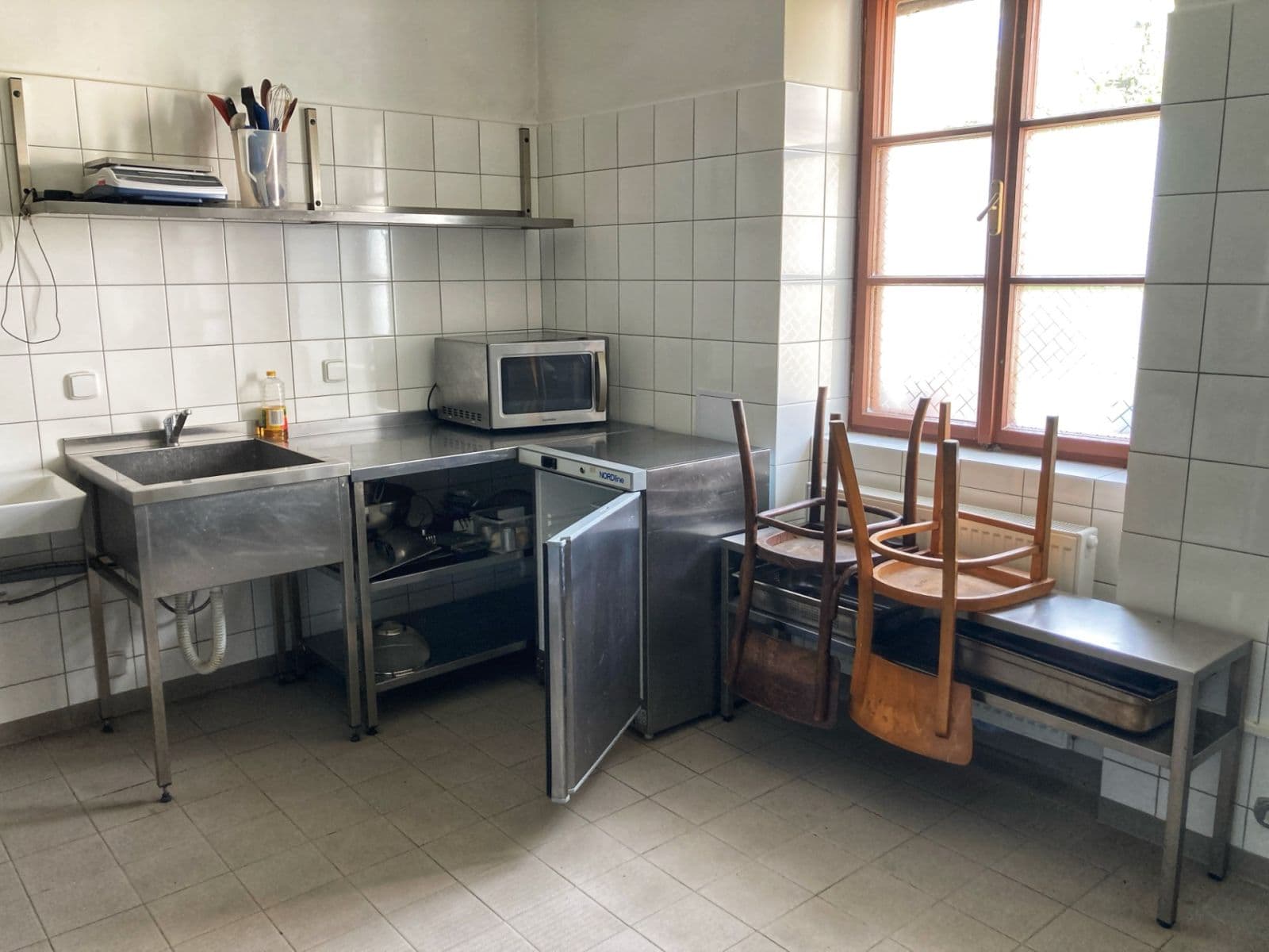 non-residential property to rent, 180 m², Koštice, Ústecký Region non-residential property to rent, 180 m², Koštice, Ústecký Region