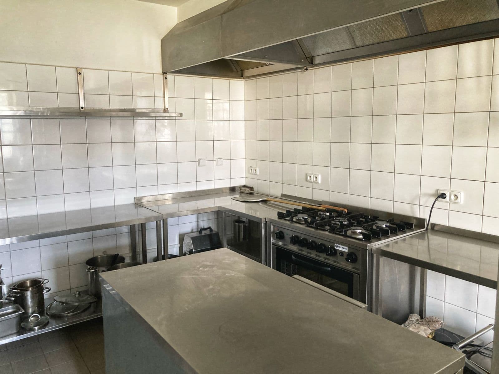 non-residential property to rent, 180 m², Koštice, Ústecký Region non-residential property to rent, 180 m², Koštice, Ústecký Region