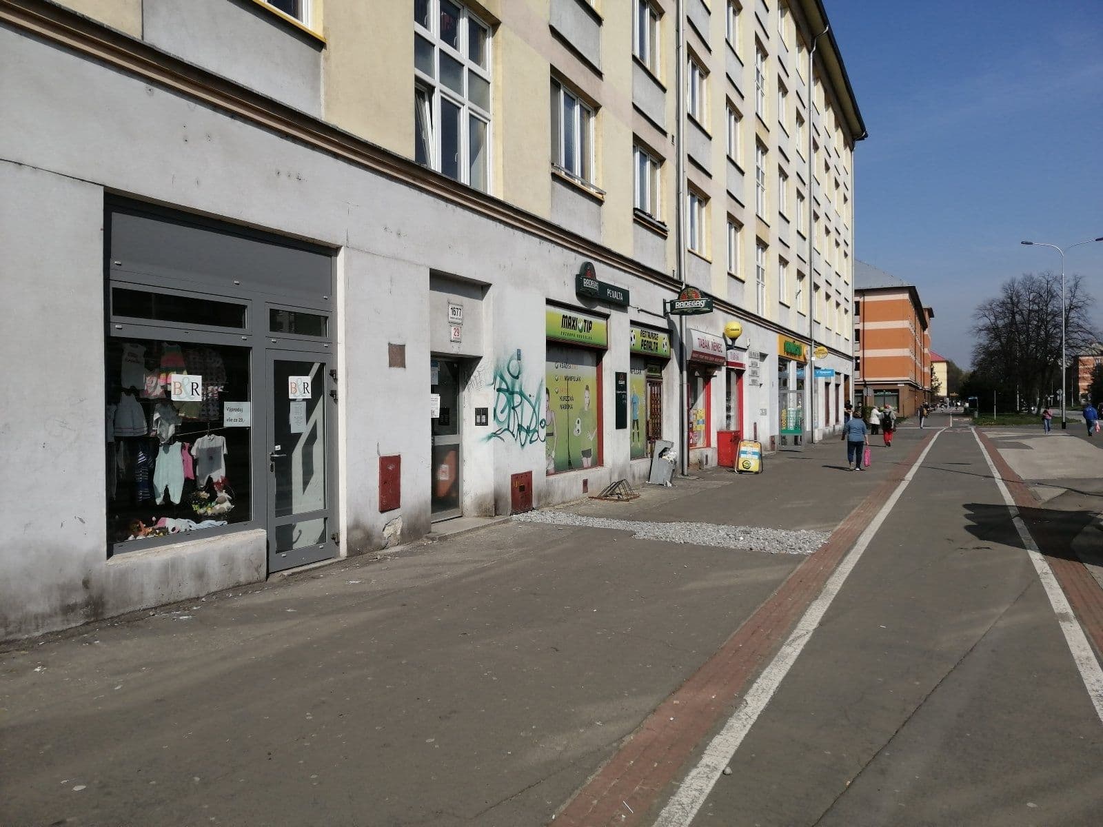 non-residential property to rent, 74 m², tř. Osvobození, Karviná, Moravskoslezský Region non-residential property to rent, 74 m², tř. Osvobození, Karviná, Moravskoslezský Region