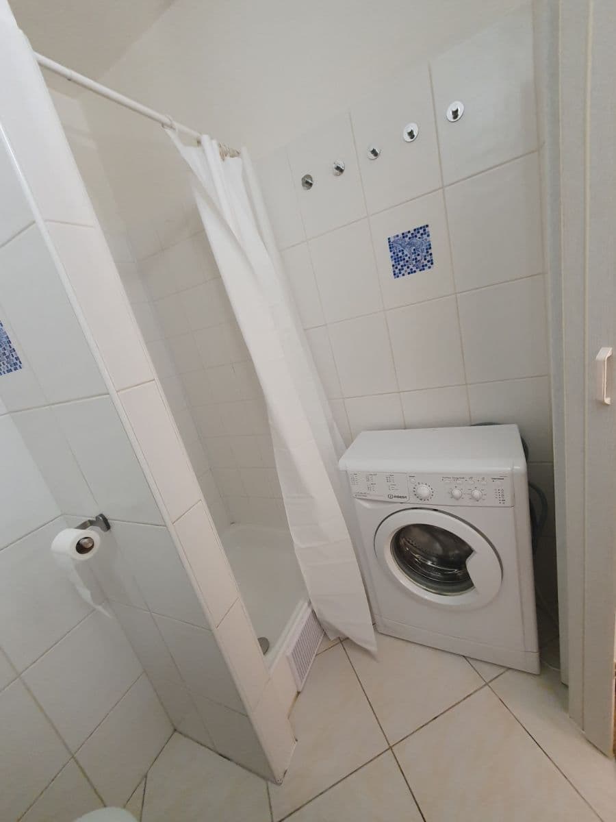 Studio flat to rent, 20 m², Jedovnická, Brno, Jihomoravský Region Studio flat to rent, 20 m², Jedovnická, Brno, Jihomoravský Region