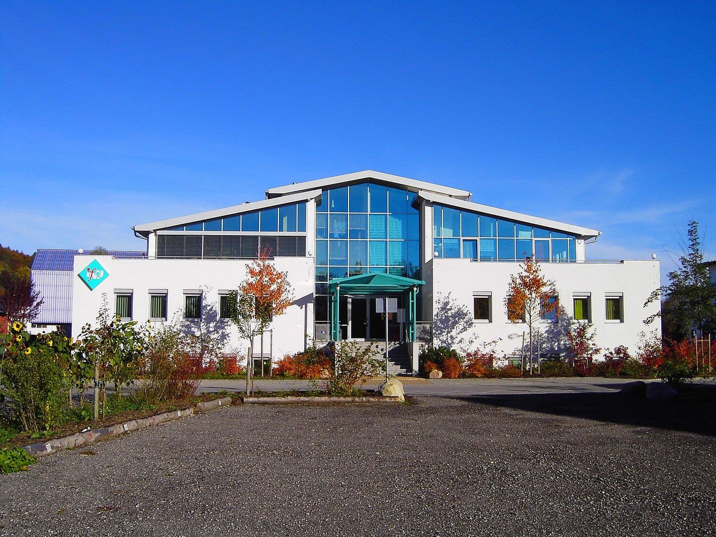 office to rent, 100 m², Bgm.-Finsterwalder-Ring 10, Wolfratshausen, Bavaria office to rent, 100 m², Bgm.-Finsterwalder-Ring 10, Wolfratshausen, Bavaria