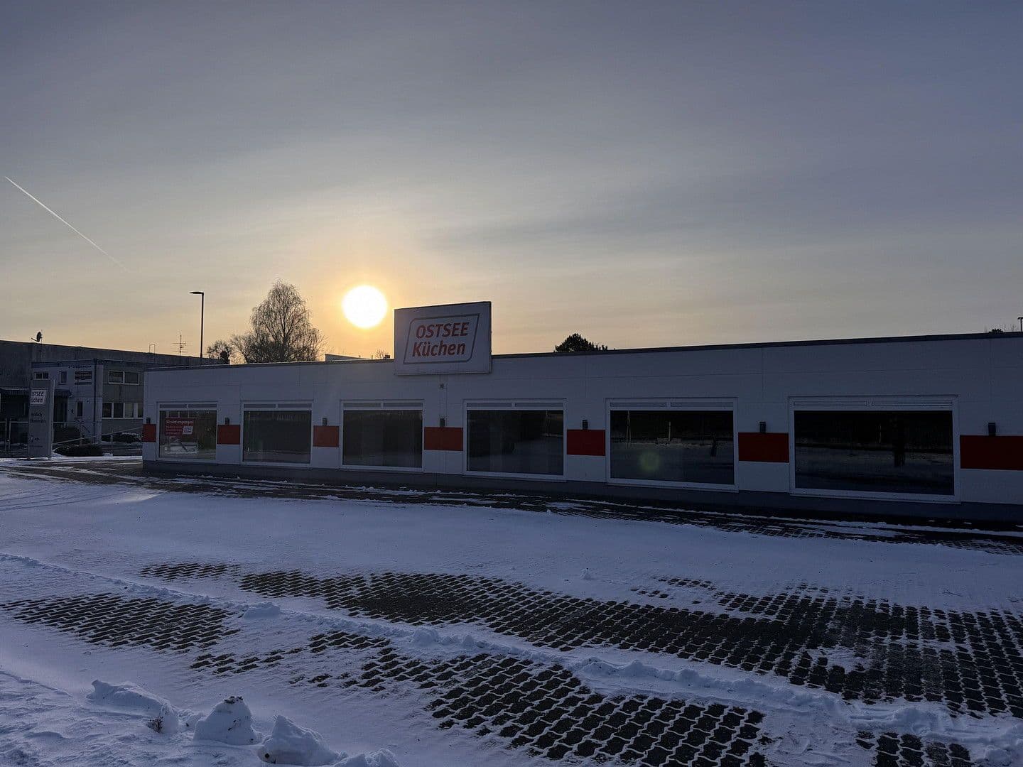 non-residential property to rent, 988 m², Otto-Kipp-Straße 2, Scharbeutz, Schleswig-Holstein non-residential property to rent, 988 m², Otto-Kipp-Straße 2, Scharbeutz, Schleswig-Holstein