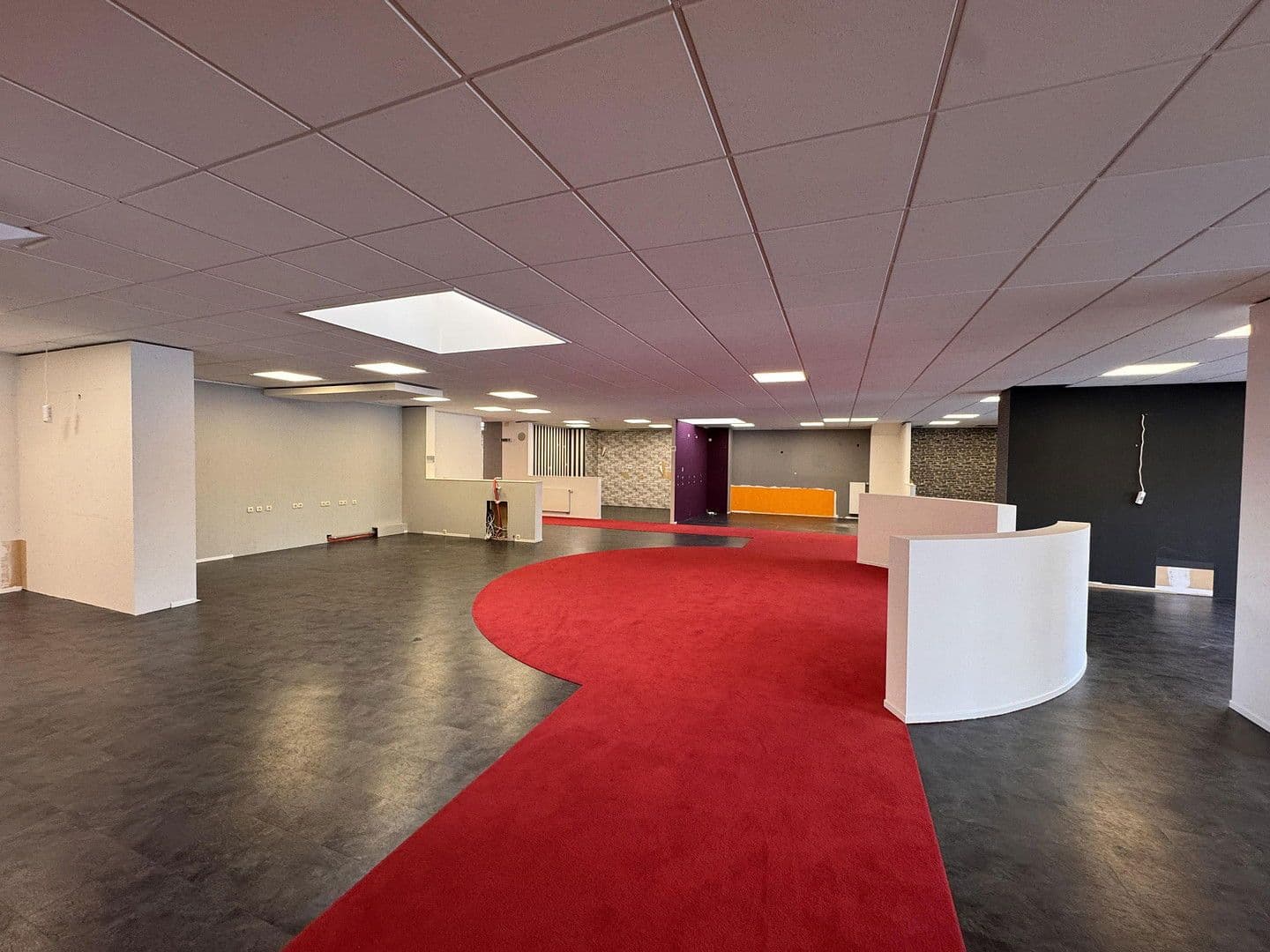 non-residential property to rent, 988 m², Otto-Kipp-Straße 2, Scharbeutz, Schleswig-Holstein non-residential property to rent, 988 m², Otto-Kipp-Straße 2, Scharbeutz, Schleswig-Holstein