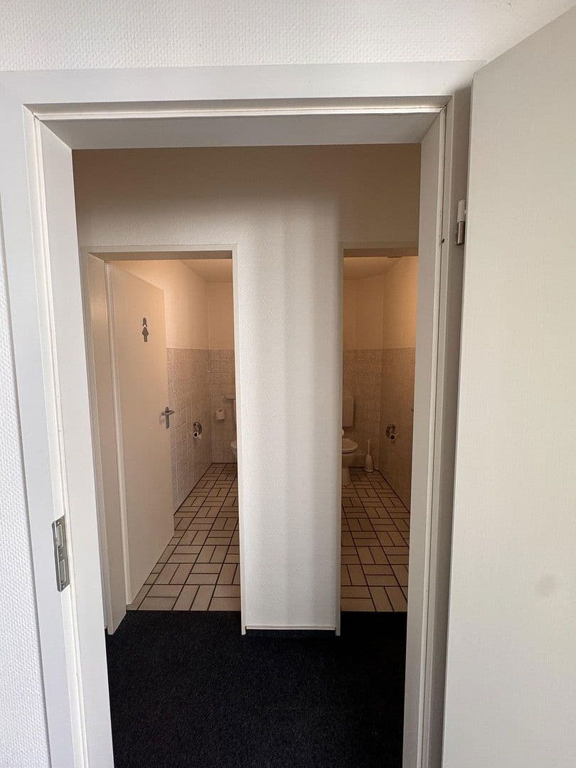 non-residential property to rent, 988 m², Otto-Kipp-Straße 2, Scharbeutz, Schleswig-Holstein non-residential property to rent, 988 m², Otto-Kipp-Straße 2, Scharbeutz, Schleswig-Holstein