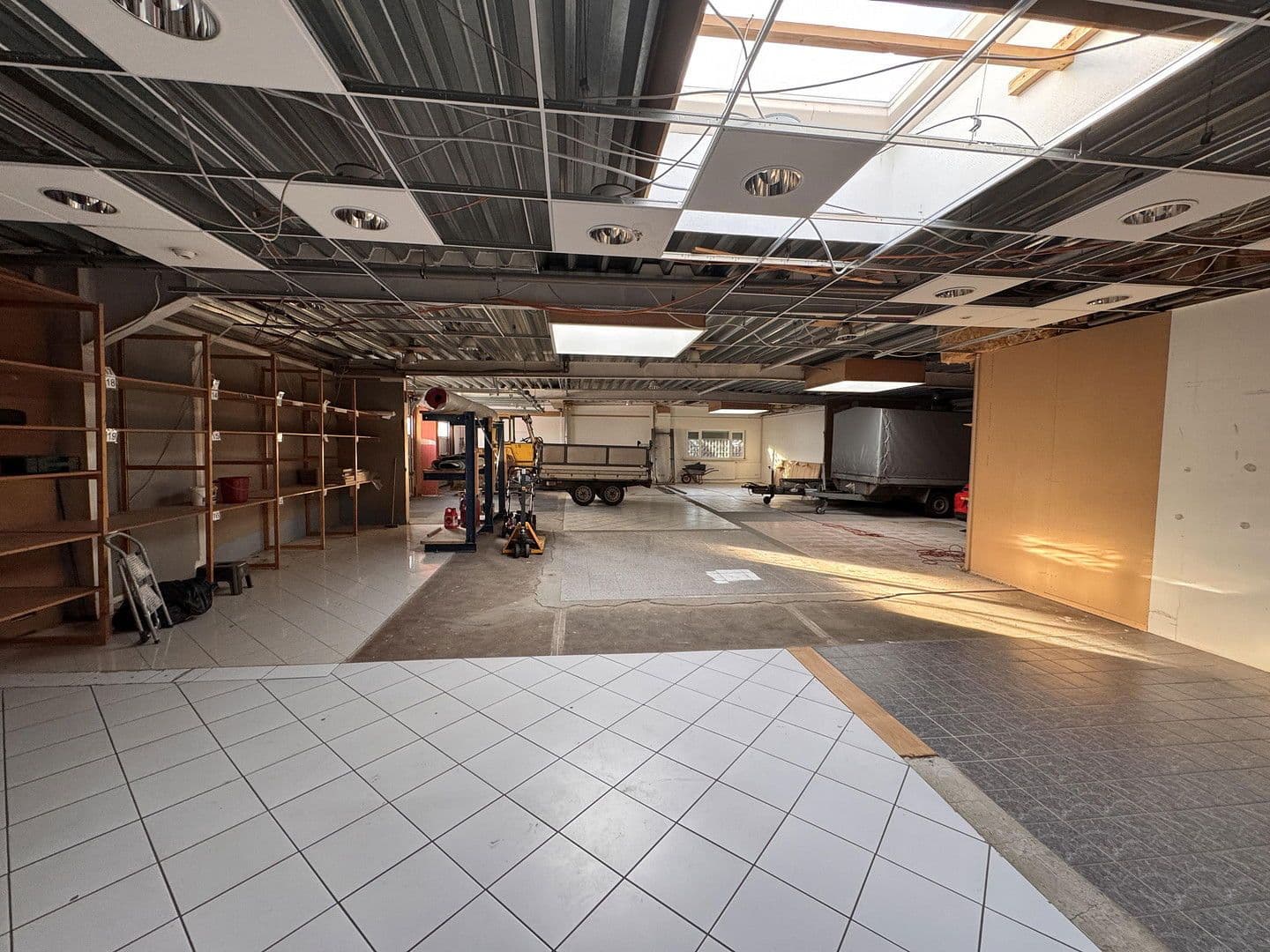 non-residential property to rent, 988 m², Otto-Kipp-Straße 2, Scharbeutz, Schleswig-Holstein non-residential property to rent, 988 m², Otto-Kipp-Straße 2, Scharbeutz, Schleswig-Holstein