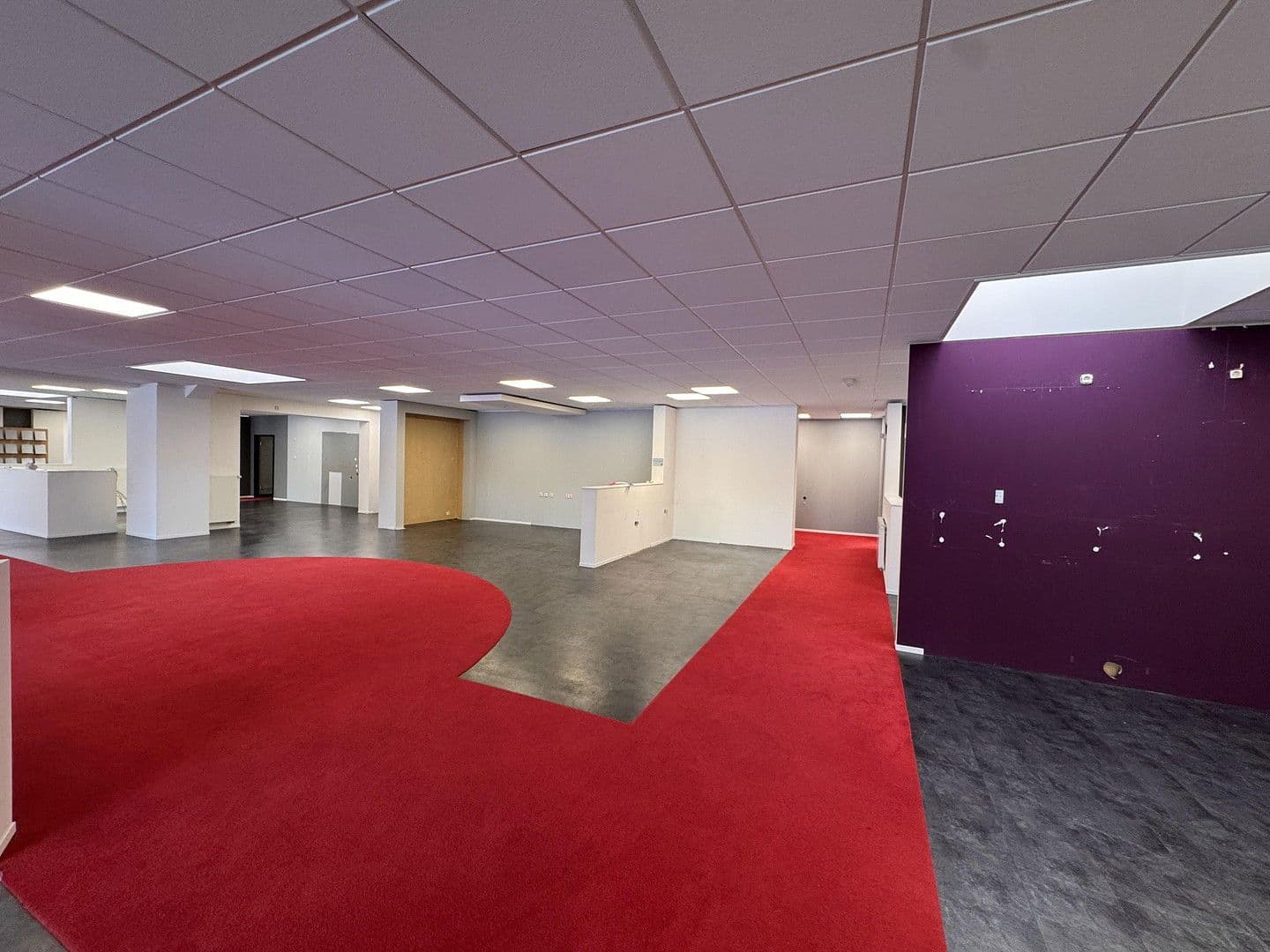 non-residential property to rent, 988 m², Otto-Kipp-Straße 2, Scharbeutz, Schleswig-Holstein non-residential property to rent, 988 m², Otto-Kipp-Straße 2, Scharbeutz, Schleswig-Holstein