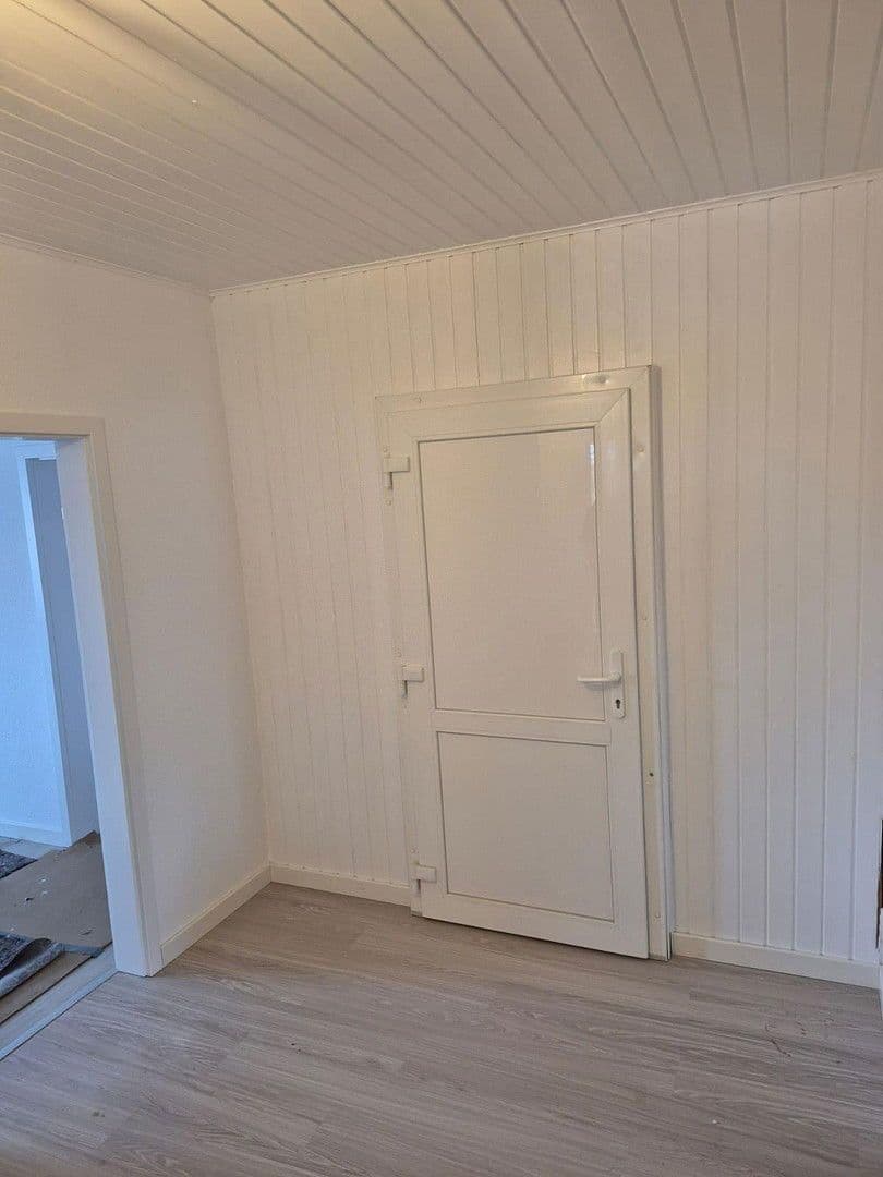 3 bedroom with open-plan kitchen flat to rent, 160 m², Dorfstraße 18, Siebenbäumen, Schleswig-Holstein 3 bedroom with open-plan kitchen flat to rent, 160 m², Dorfstraße 18, Siebenbäumen, Schleswig-Holstein