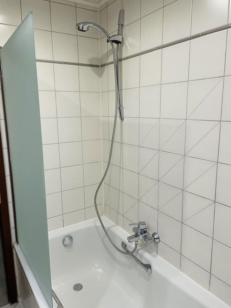 1 bedroom with open-plan kitchen flat for sale, 64 m², Krummenackerstr. 8, Esslingen am Neckar, Baden-Württemberg 1 bedroom with open-plan kitchen flat for sale, 64 m², Krummenackerstr. 8, Esslingen am Neckar, Baden-Württemberg